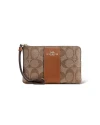 กระเป๋าคล้องมือ COACH CS602 CORNER ZIP WRISTLET IN SIGNATURE CANVAS (IME74)				