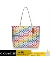 กระเป๋าสะพายไหล่ COACH C4181 CITY TOTE IN RAINBOW SIGNATURE CANVAS (SVCAH)